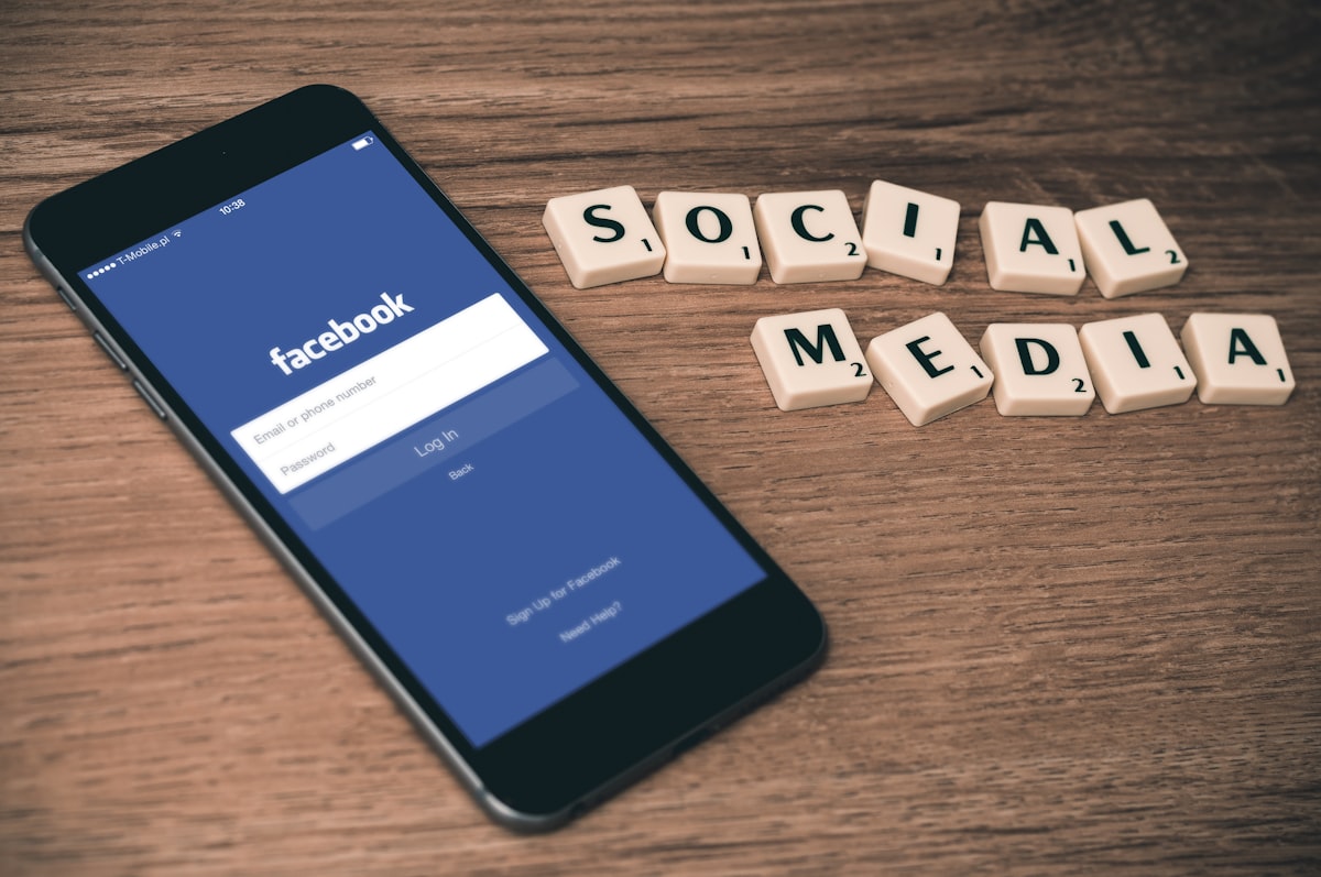 9 LinkedIn Content Types That Drive Growth in 2026